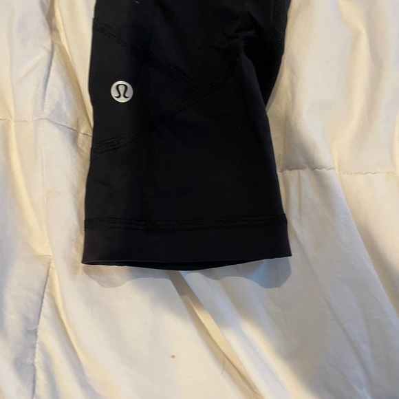 Lulu Lemon legging - Picture 3 of 3